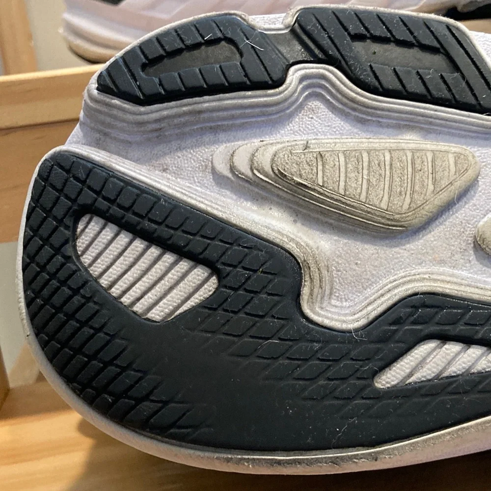 Hoka Bondi 7 Men's Black and White Road Running Shoes Size 13 - Picture 8 of 15